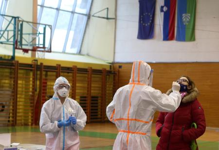 TESTIRANJE COVID 21 11 FOTO LJUBO VUKELIČ